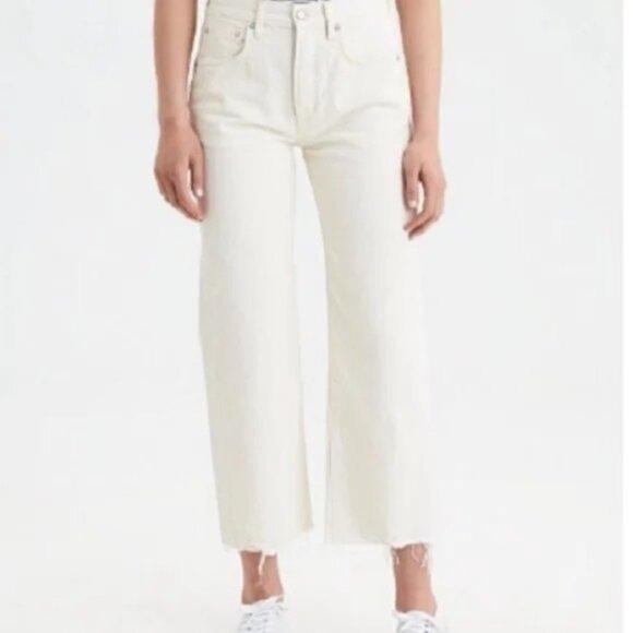 HOST PICK NWOT American Eagle Trendy Boho Chic Off White Wide Leg Cropped Jeans - Picture 2 of 15